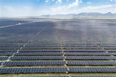 2. $200M 2.5GW соларен хъб: Alfa Solar & Astroenergy Europe партньор в Балъкесир